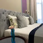 Family Boutique Hotel 4*