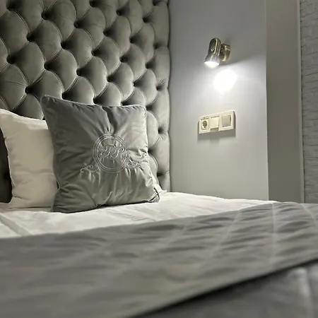 Готель Family Boutique 4*