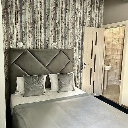 Family Boutique Готель 4*