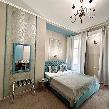 Family Boutique Готель Львів