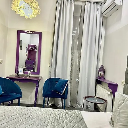 Family Boutique Готель