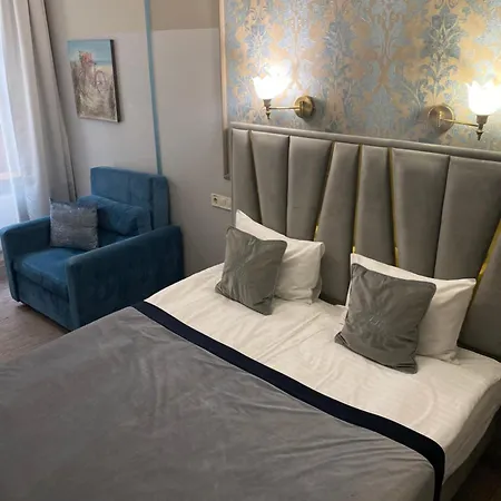 Hotel Family Boutique 4*