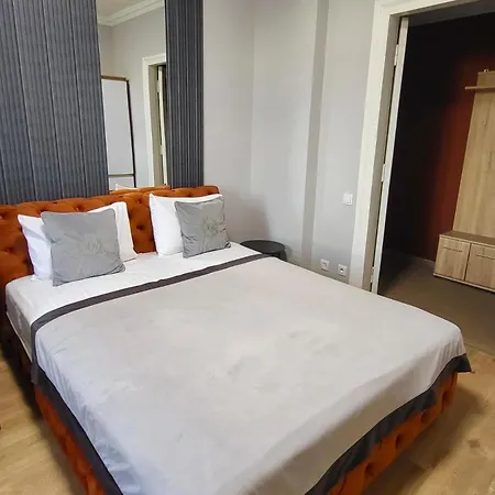 Family Boutique 4* Lviv