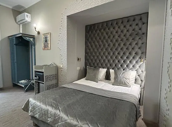 Hotel Family Boutique 4*