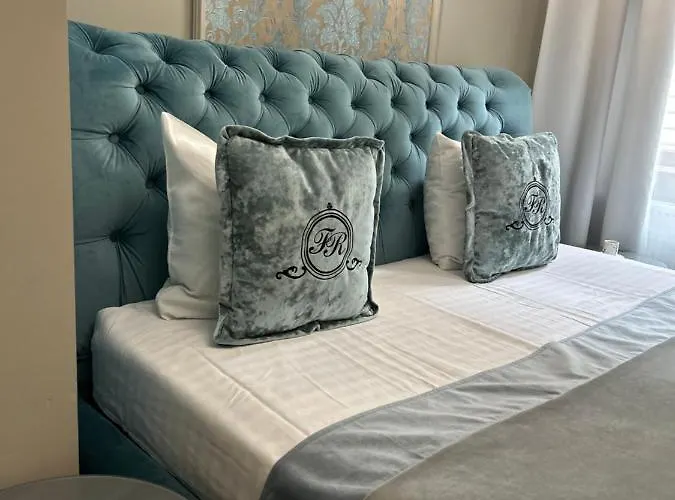 Family Boutique Hotel 4*