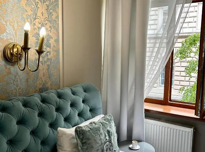 Family Boutique 4* Lviv