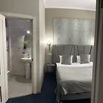 Family Boutique 4* Львів