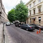 Готель Family Boutique 4*