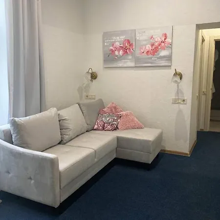 Family Boutique 4*